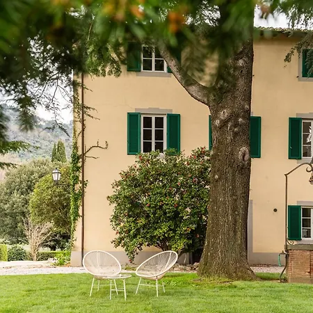 Tenuta Di Tramonte Boutique 5* Λούκα